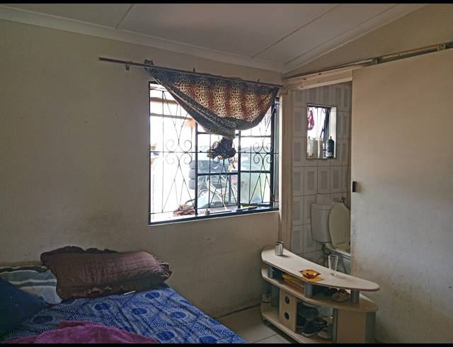 2 BEDROOM HOUSE FOR SALE IN NORTHDALE